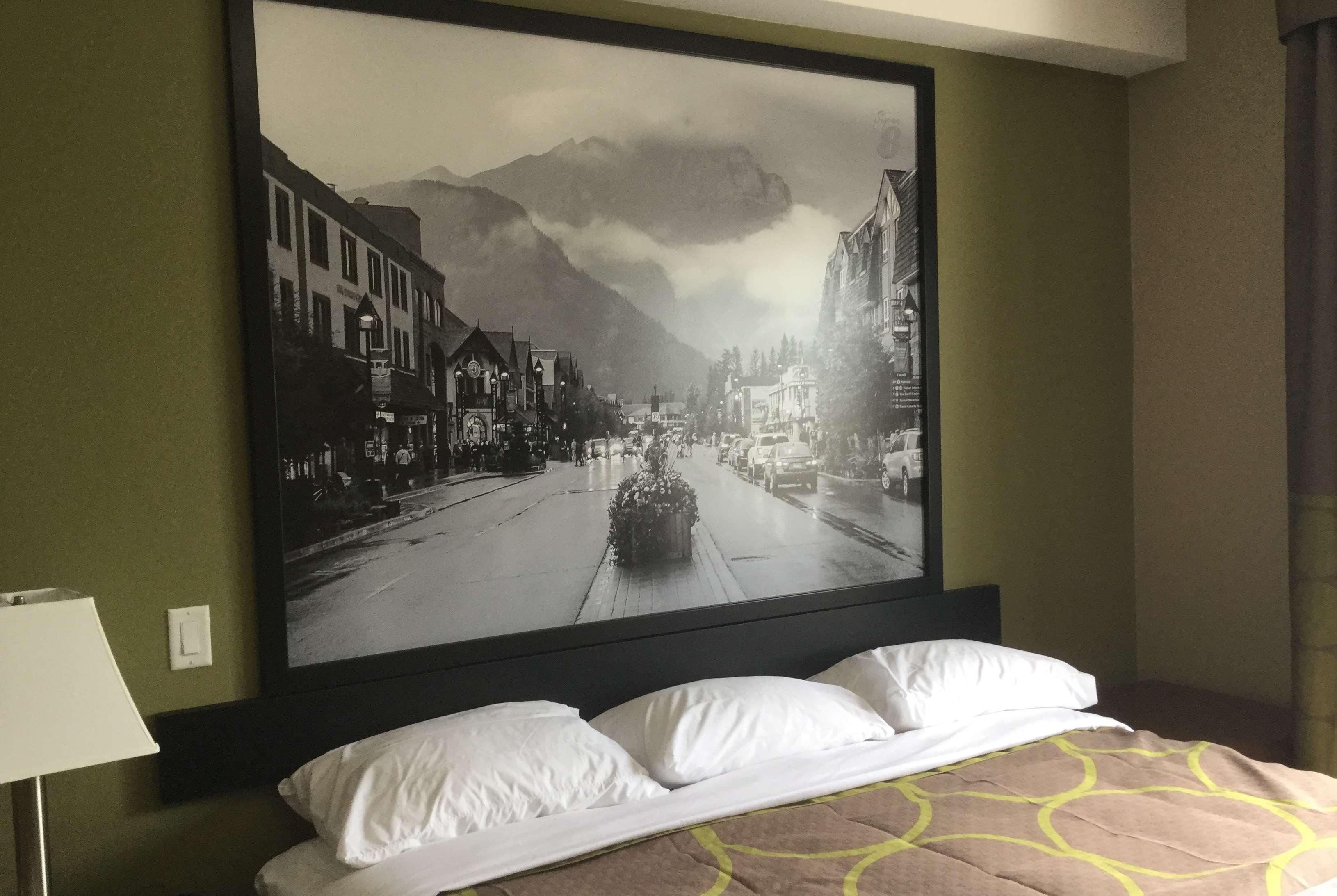 Super 8 By Wyndham Hardisty Hotel Luaran gambar
